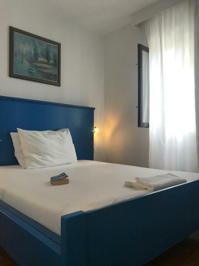 Sara Apartments Baška Voda Esterno foto
